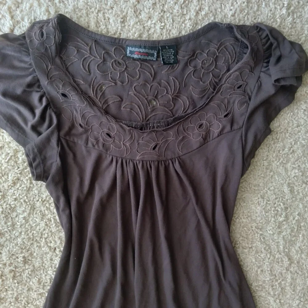 Vintage Y2K Licorice Brown Floral Eyelet Flutter Sleeve Babydoll Top Size Large - Picture 2 of 5